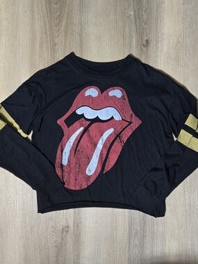 Rolling Stoned Crop Tee